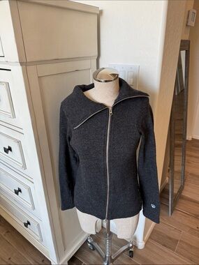 KUHL M asymmetrical zip merino wool cardigan Sweater